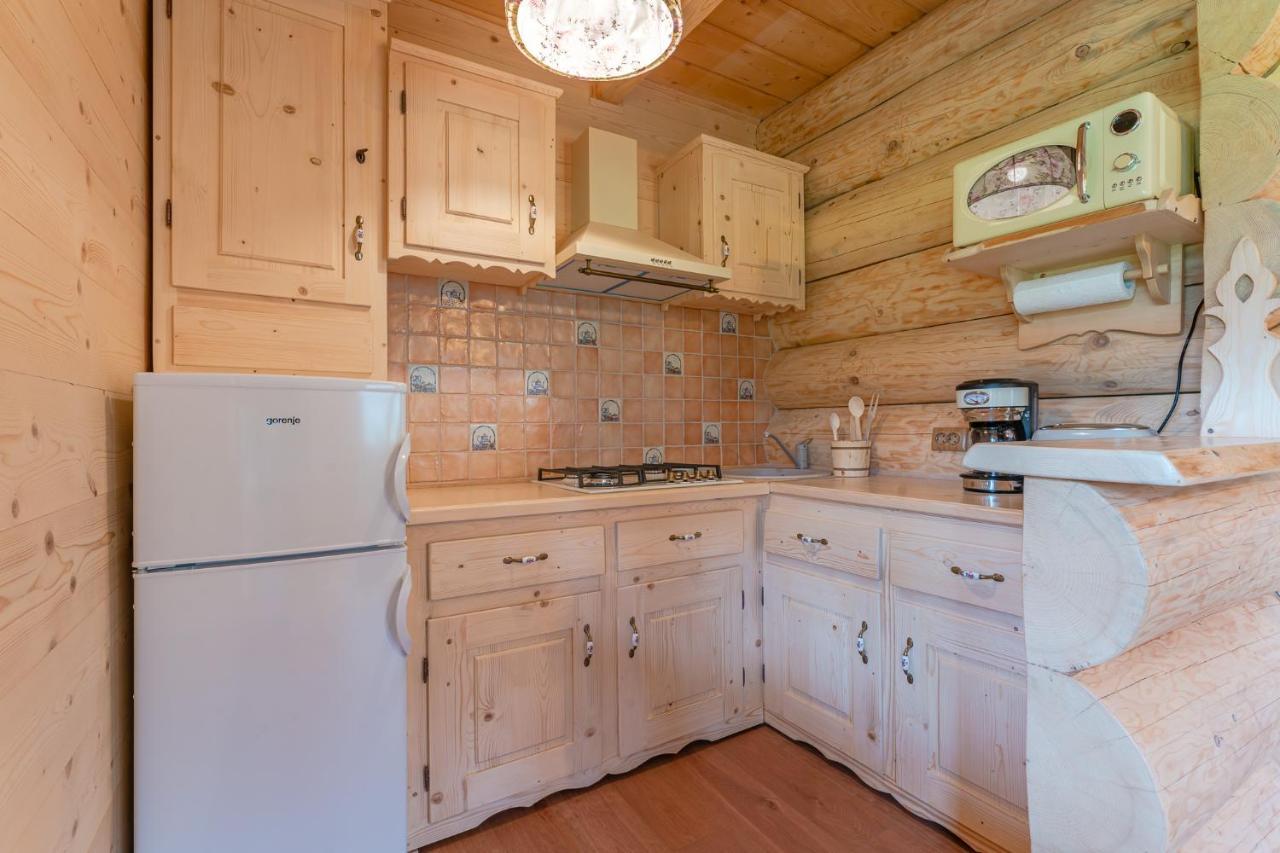 Cabane De Poveste Bran  Eksteriør billede