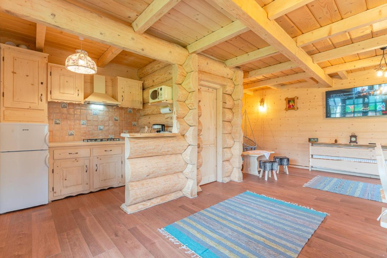 Cabane De Poveste Bran  Eksteriør billede